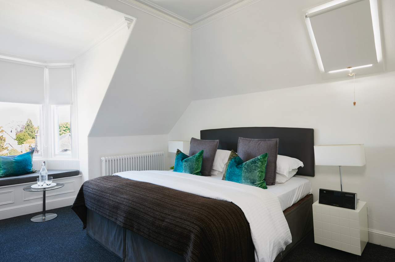 Tamdhu bedroom at 94DR — top-floor super king with bay window